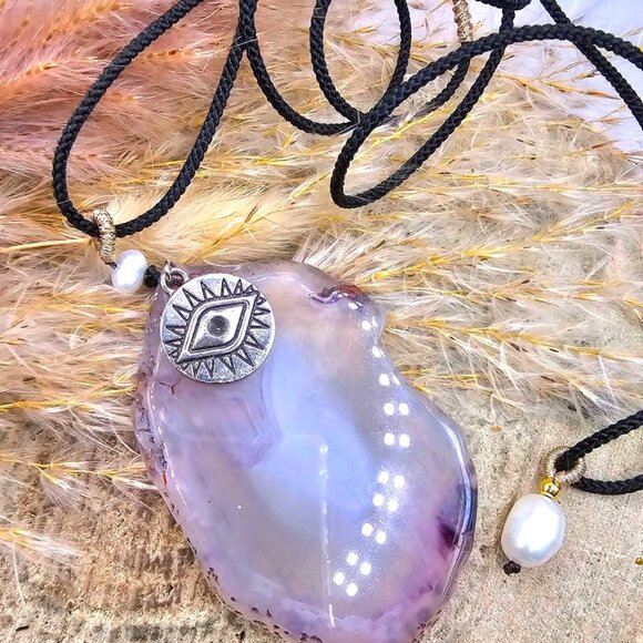 Nature Purple Agate Slice With Evil Eye Charm Pendant Necklace - Picture 8 of 11